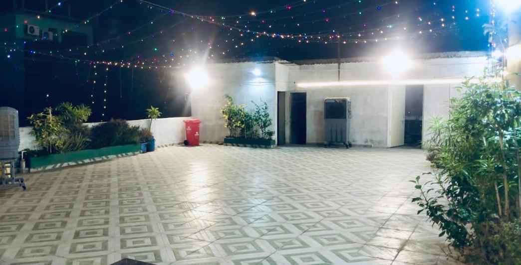 Shree Ram Sia Hotel An Unit Of Shree Ram Sia Trading And Residency Гая Экстерьер фото